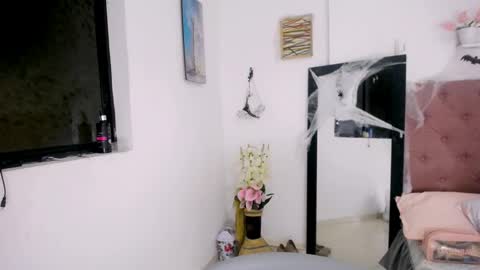 antonella online show from October 16, 1:17 am