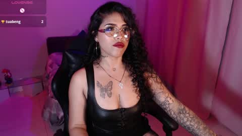 Snapshot of antonella_miller19 chatting on July 7, 5:21 am Antonella online show from July 7, 5:21 am