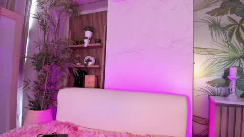 Antonella Rossi online show from April 17, 8:01 pm