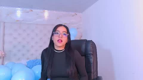 Snapshot of antonellabons chatting on July 14, 2:49 am Antonella online show from July 14, 2:49 am