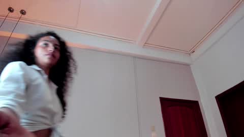 Snapshot of antonellahall_ chatting on January 8, 6:31 pm AntonellaHall online show from January 8, 6:31 pm