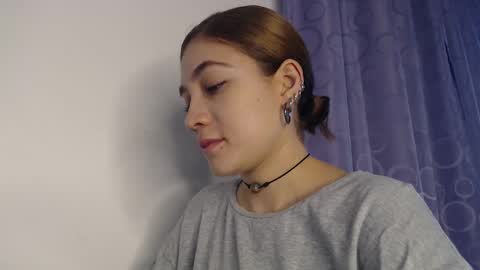 antonia0824 online show from February 15, 12:07 am