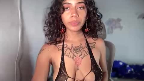 Antonia online show from March 4, 2:50 am