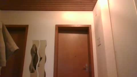 Insta antonio1234820 online show from October 25, 11:32 pm