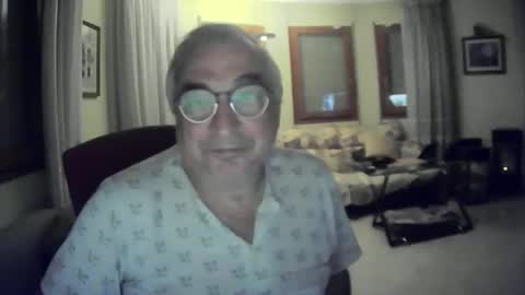 Snapshot of antonio2605 chatting on October 10, 9:58 pm Antonio online show from October 10, 9:58 pm