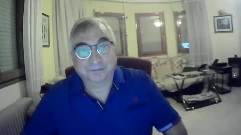 Snapshot of antonio2605 chatting on November 23, 1:49 am Antonio online show from November 23, 1:49 am