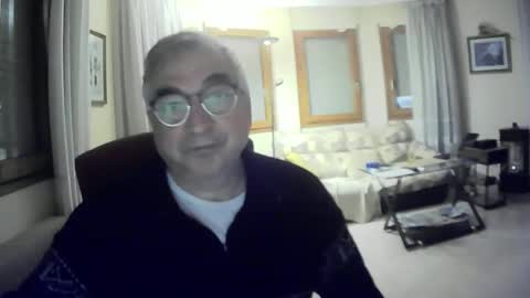 Snapshot of antonio2605 chatting on November 30, 4:55 pm Antonio online show from November 30, 4:55 pm