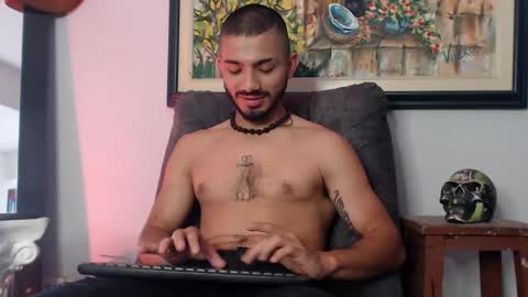 Hadez online show from January 10, 7:32 pm