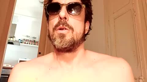 Snapshot of antoniovictory chatting on February 7, 1:15 pm antoniovictory online show from February 7, 1:15 pm