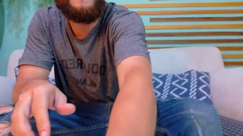 Snapshot of antony_bigdick_ chatting on April 27, 7:01 pm Juan Camilo online show from April 27, 7:01 pm