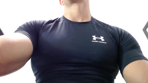 Snapshot of antonywebb94 chatting on March 17, 2:16 am Instagram miguelangel1802 online show from March 17, 2:16 am