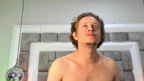 Anthony King online show from November 7, 10:54 pm