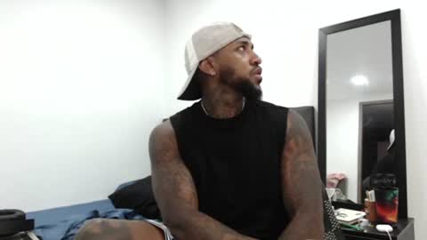 antwanblack11 online show from December 14, 12:23 pm