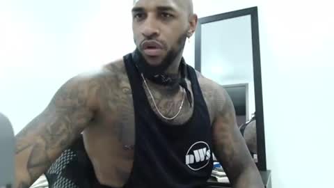 antwanblack11 online show from January 7, 8:31 pm