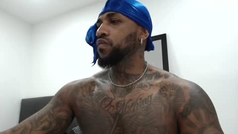 antwanblack11 online show from February 8, 11:13 pm