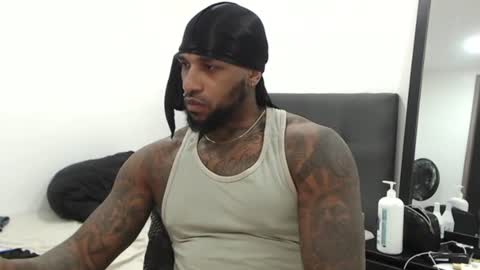 antwanblack11 online show from September 11, 11:49 pm