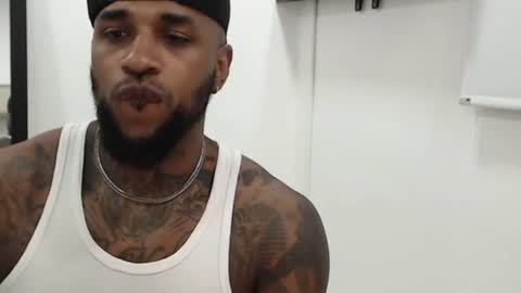 antwanblack11 online show from October 8, 3:37 am