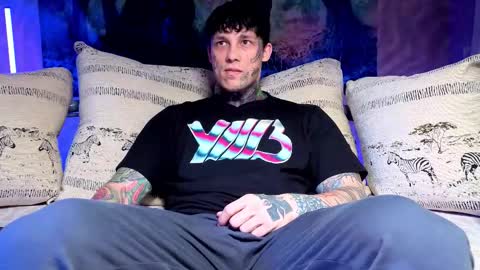 Tom online show from January 8, 6:05 am