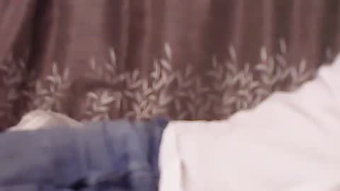 anupam373 online show from November 25, 6:08 pm