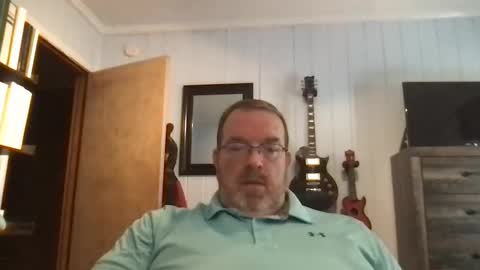 Snapshot of anvil1972 chatting on March 6, 3:24 pm anvil1972 online show from March 6, 3:24 pm