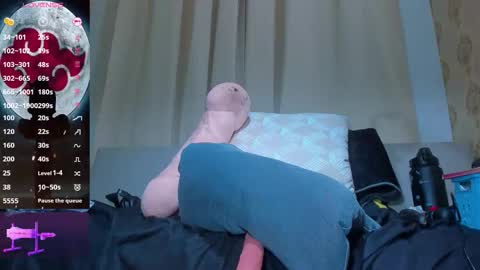 Camila  online show from October 18, 5:10 am