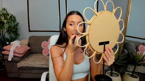 Anya online show from April 3, 11:52 am