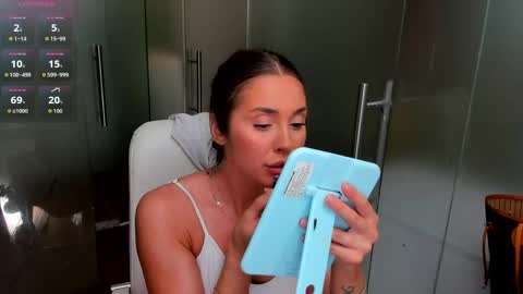 Anya online show from May 22, 10:43 am