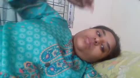 anydanyg online show from March 6, 8:38 pm