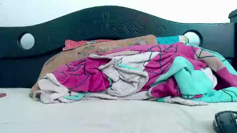 Snapshot of anyelasweetx chatting on February 15, 4:45 pm anyelasweetx online show from February 15, 4:45 pm