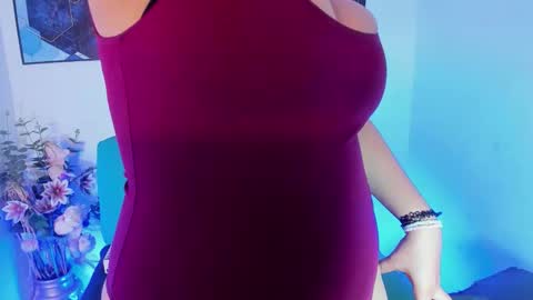 anyell online show from November 2, 11:07 pm