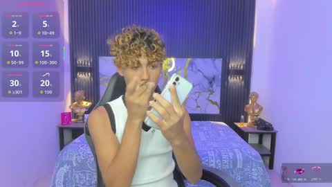 anyelotwink online show from April 15, 5:42 pm