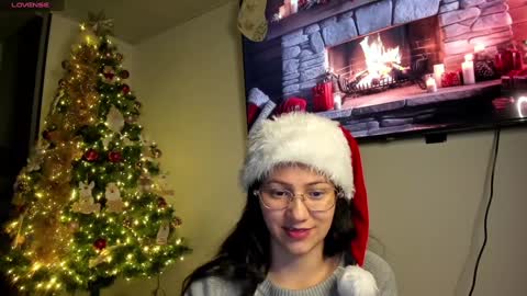 Anyi  Orion and Pyxis online show from December 8, 1:24 am