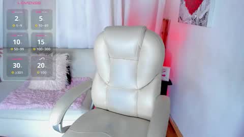 Anyi online show from October 10, 7:46 pm