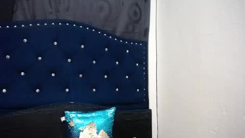 Snapshot of anyu_1306 chatting on January 15, 7:26 am anyu online show from January 15, 7:26 am