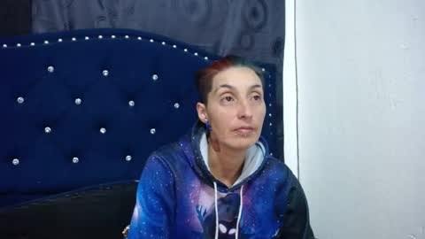 Snapshot of anyu_1306 chatting on February 19, 8:12 am anyu online show from February 19, 8:12 am