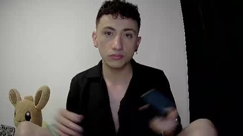 aogut17 online show from June 14, 5:53 am