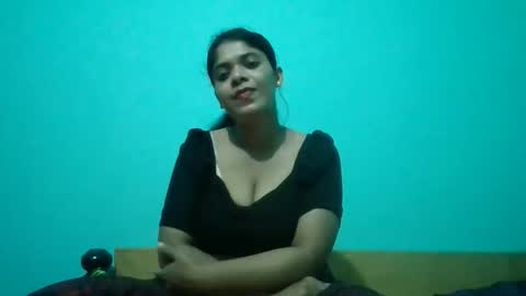 Aparalux online show from April 1, 6:05 pm