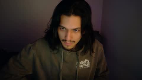 Snapshot of apachewithawebcam chatting on February 15, 3:58 am ApacheWithWebcam online show from February 15, 3:58 am