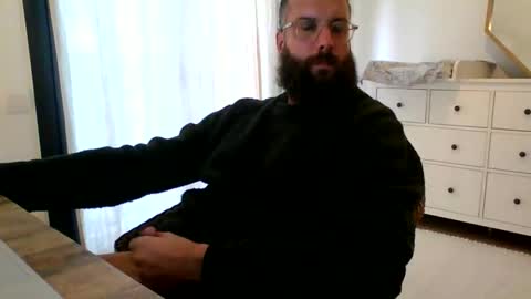 Snapshot of apc_3 chatting on December 2, 3:36 pm apc_3 online show from December 2, 3:36 pm