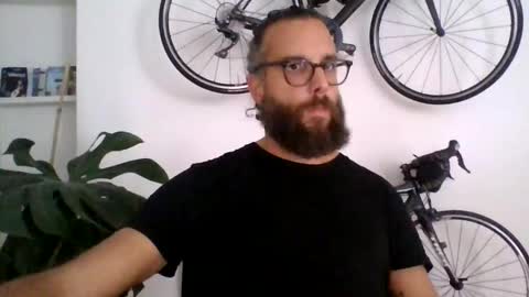 Snapshot of apc_3 chatting on November 3, 2:29 pm apc_3 online show from November 3, 2:29 pm