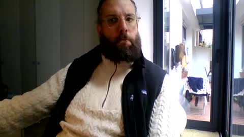 Snapshot of apc_3 chatting on February 26, 10:58 am apc_3 online show from February 26, 10:58 am