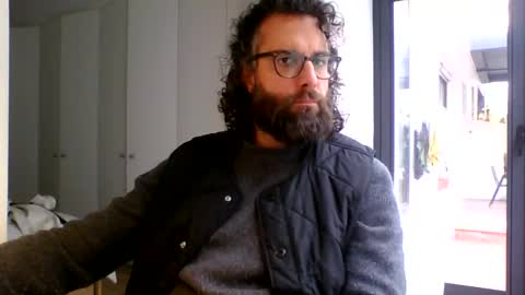 Snapshot of apc_3 chatting on March 26, 9:04 am apc_3 online show from March 26, 9:04 am