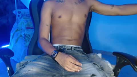aphal_hot23 online show from October 2, 11:28 am