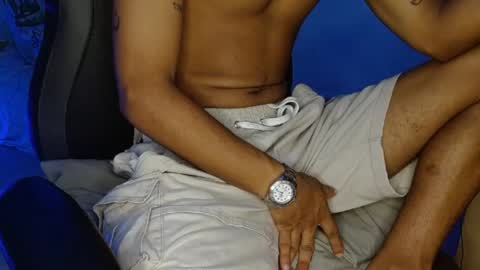 aphal_hot23 online show from October 6, 5:43 pm