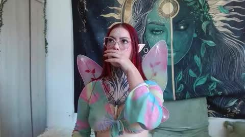 aphrodite__bloom online show from November 1, 6:21 pm