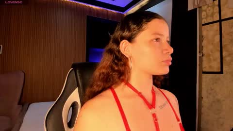 aphrodite online show from November 28, 4:09 pm