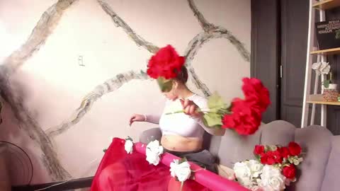 aphrodite online show from April 8, 10:10 pm