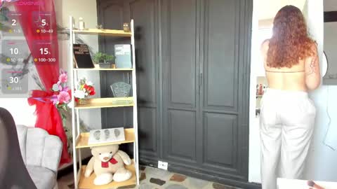 aphrodite online show from April 27, 9:13 pm