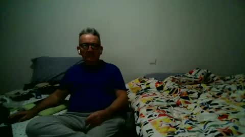 furry bear online show from December 29, 8:37 pm