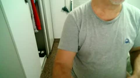 furry bear online show from October 4, 9:57 pm